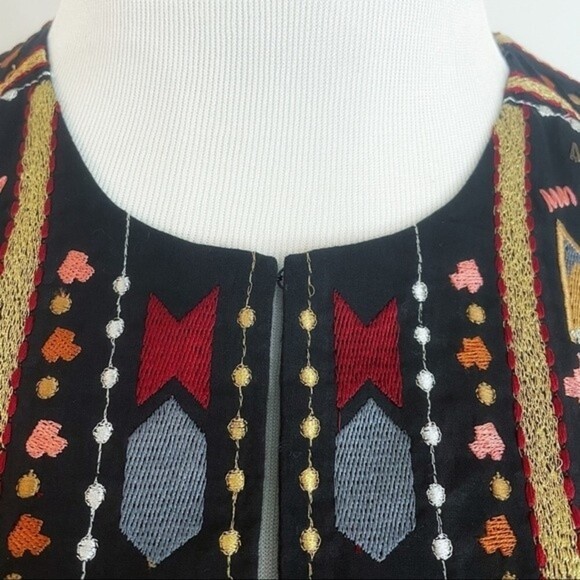 L’AGENCE | Embroidered Tunic 3/4 Sleeve Top XS NWT - Picture 6 of 10
